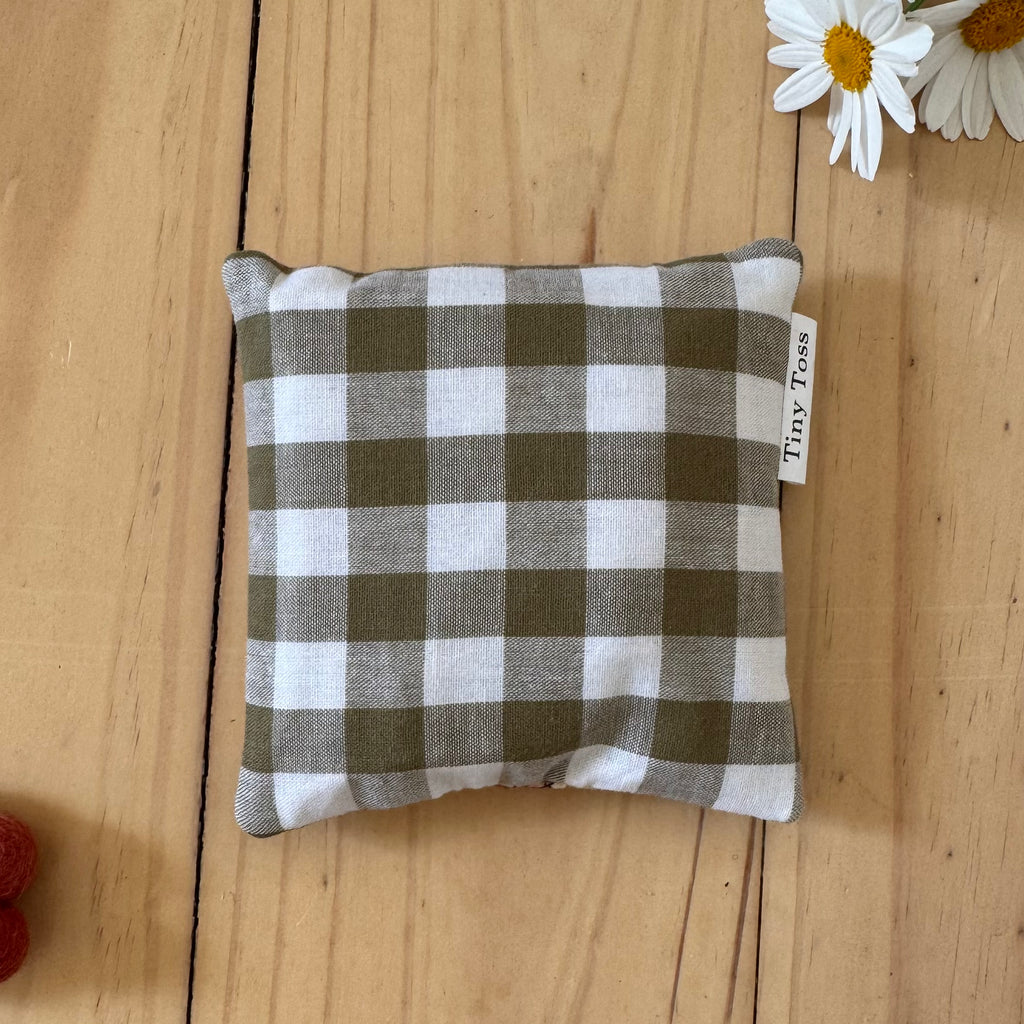 Tiny Toss x Little Wild Green Sensory Sandbag